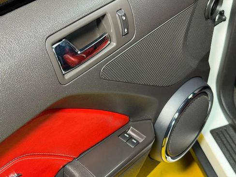 Used 2011 Ford Mustang GT RWD image 20
