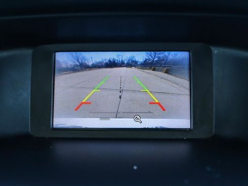 Used 2017 Ford Focus SE image 7