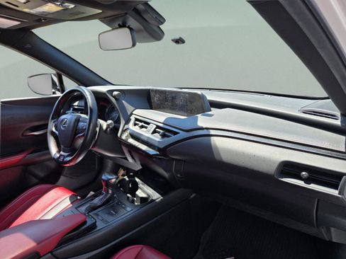 Used 2022 Lexus UX 200 F Sport w/ Accessory Package (Z2) FWD image 19