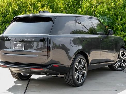 New 2026 Land Rover Range Rover SE AWD/4WD image 10