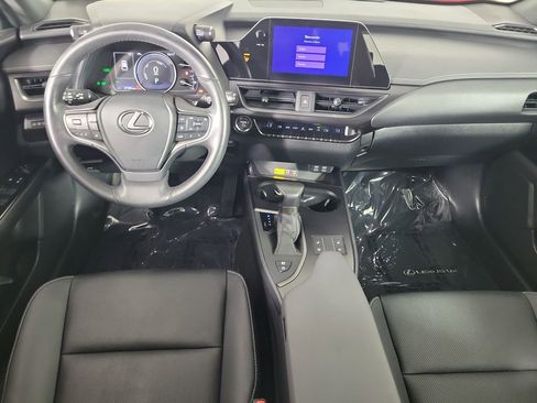 Used 2024 Lexus UX 250h F Sport FWD image 28