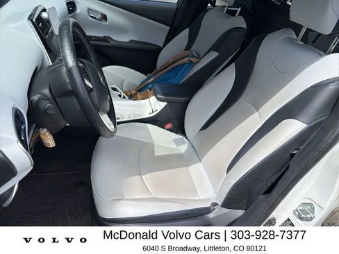 Used 2016 Toyota Prius Four Touring FWD image 9