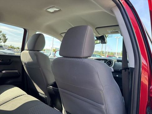 Certified 2023 Toyota Tacoma SR5 AWD/4WD image 23