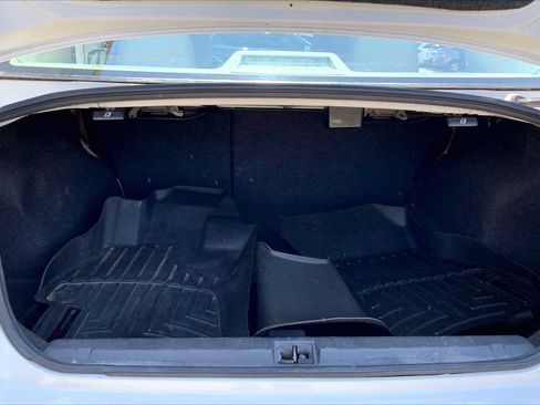 Used 2014 Subaru Legacy 2.5i Premium AWD/4WD image 34