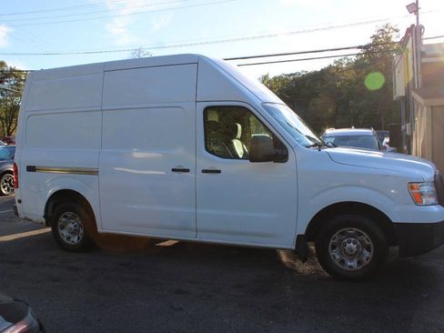 Used 2013 Nissan NV 2500 S w/ Side Curtain Airbag Pkg image 5