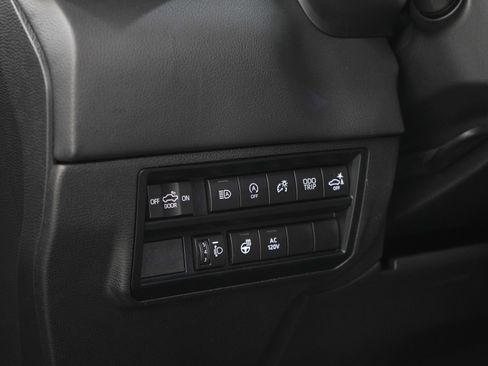 Used 2023 Toyota Tundra Limited w/ TRD Off-Road Package AWD/4WD image 25