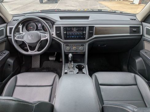 Used 2021 Volkswagen Atlas SE FWD image 25