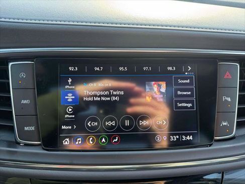 Used 2022 Buick Enclave Premium w/ Experience Buick Package image 28