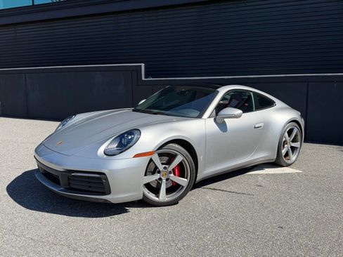 Certified 2021 Porsche 911 Carrera S image 6