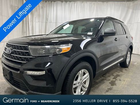 Used 2022 Ford Explorer XLT w/ Equipment Group 202A image 7