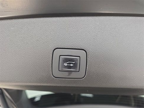 Used 2022 Buick Encore GX Select image 35