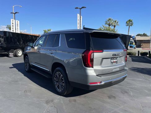 New 2026 GMC Yukon Elevation image 7