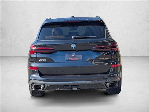 New 2026 BMW X5 xDrive50e w/ Executive Package image 7