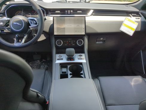 New 2026 Jaguar F-PACE R-Dynamic S image 15