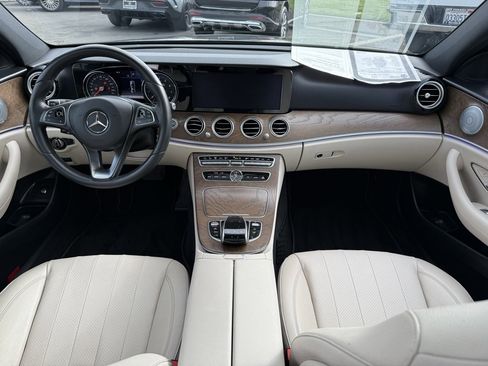 Certified 2018 Mercedes-Benz E 300 image 11