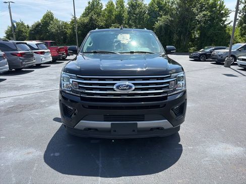 Used 2020 Ford Expedition Max XLT w/ Equipment Group 202A AWD/4WD image 2