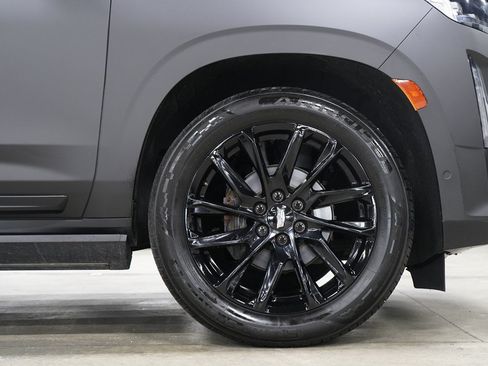 Used 2021 Cadillac Escalade Sport w/ Driver Assist Tech Package RWD image 42