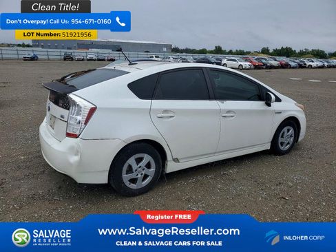 Used 2011 Toyota Prius Three w/ Navigation Pkg FWD image 4