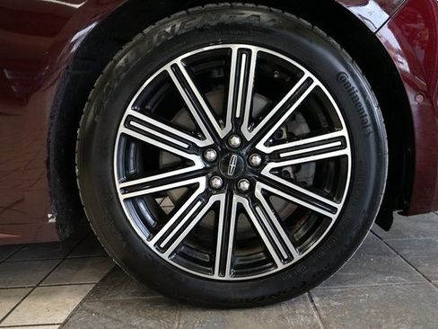 Used 2017 Lincoln Continental Reserve w/ Technology Package image 55