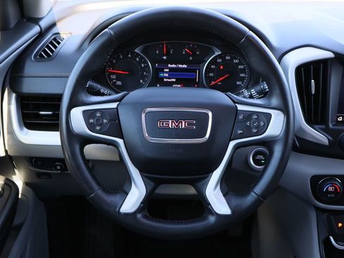 Certified 2019 GMC Terrain SLT image 12