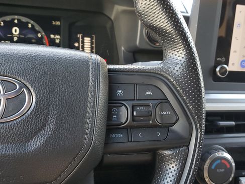 Used 2024 Toyota Tacoma SR5 AWD/4WD image 25