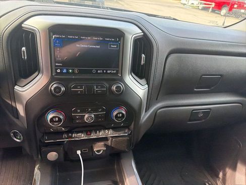 Used 2020 Chevrolet Silverado 1500 LT Trail Boss AWD/4WD image 5