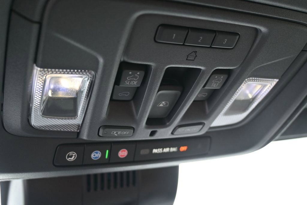 Used 2025 GMC Sierra 3500 Denali Ultimate AWD/4WD image 42