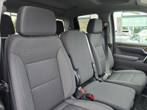 New 2025 GMC Sierra 1500 Elevation image 10