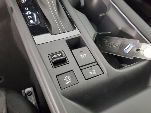 New 2026 Nissan Sentra SV w/ SV Convenience Package FWD image 17