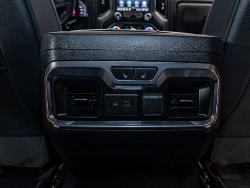 Used 2020 GMC Sierra 2500 Denali w/ Technology Package AWD/4WD image 26