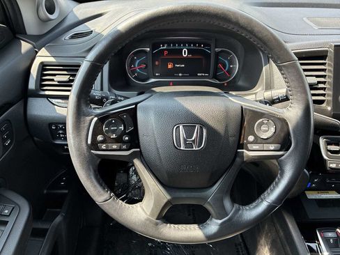 Used 2021 Honda Pilot Elite image 11