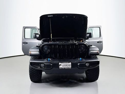 Used 2023 Jeep Wrangler Unlimited w/ Cold Weather Group AWD/4WD image 24