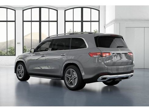 New 2026 Mercedes-Benz GLS 450 4MATIC image 29