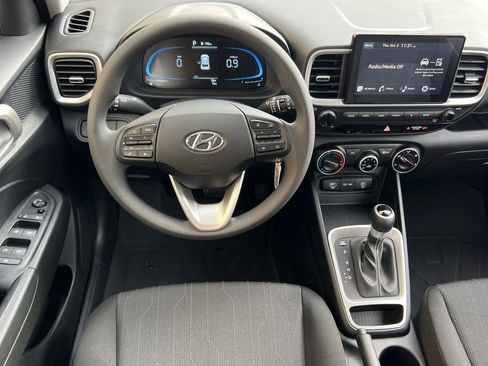 New 2026 Hyundai Venue SE image 12