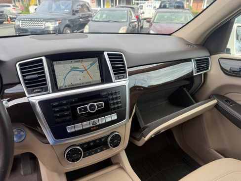 Used 2015 Mercedes-Benz ML 350 4MATIC image 19