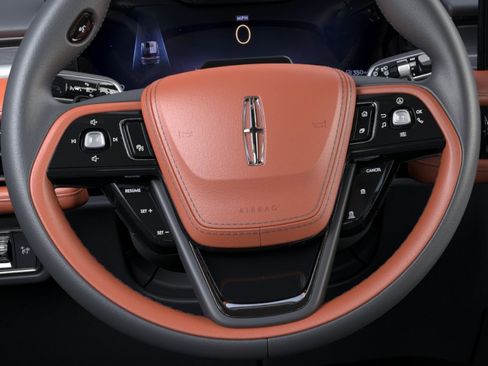 New 2025 Lincoln Aviator Reserve w/ Luxury Package RWD image 12