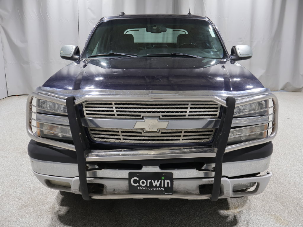 Used 2004 Chevrolet Avalanche 4x4 w/ Preferred Equipment Group image 20