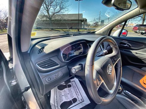 Certified 2022 Buick Encore Preferred w/ Safety Package AWD/4WD image 12