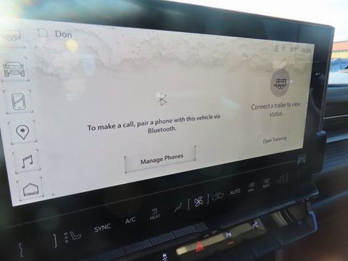 Used 2024 GMC Hummer EV 3X w/ LPO, Illumination Package image 27