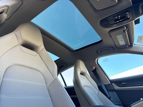 New 2026 Porsche Panamera 4 image 18