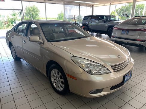 Used 2003 Lexus ES 330 FWD image 4