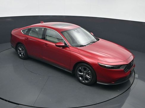 Used 2023 Honda Accord EX image 15