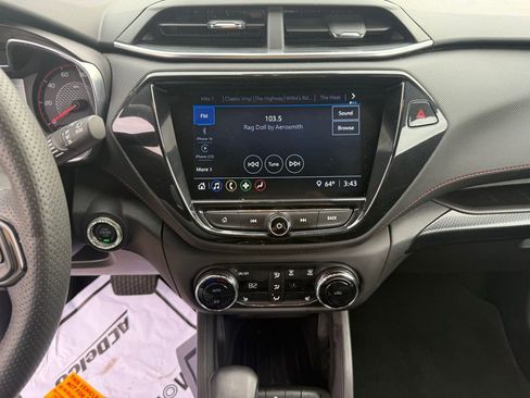 Used 2023 Chevrolet TrailBlazer RS w/ Convenience Package image 34