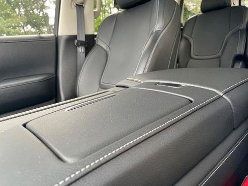 Certified 2025 INFINITI QX80 Pure AWD/4WD image 24