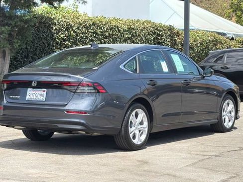 Used 2025 Honda Accord LX image 4