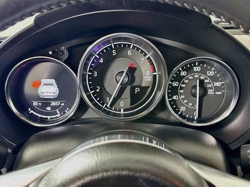 Used 2023 MAZDA MX-5 Miata Grand Touring RWD image 12