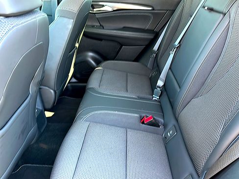 Used 2023 Buick Envision Preferred image 18