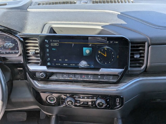 Used 2023 Chevrolet Silverado 1500 RST AWD/4WD image 17
