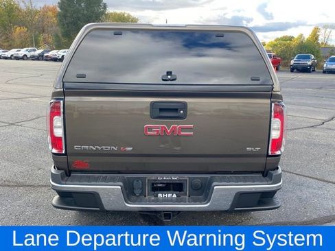 Certified 2017 GMC Canyon SLT w/ Driver Alert Package image 4
