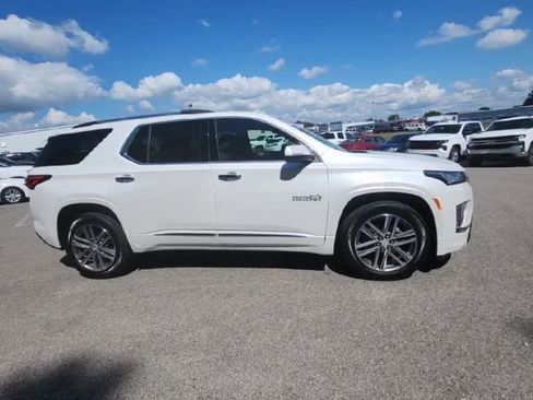 Certified 2023 Chevrolet Traverse High Country image 6